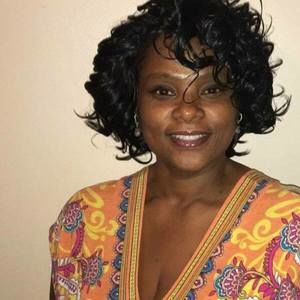 Meet your Posher, Lena